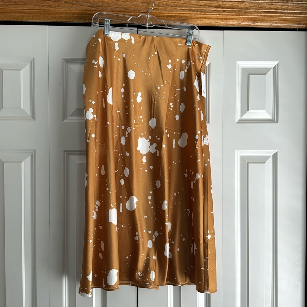 Gold paint splatter elastic waist skirt